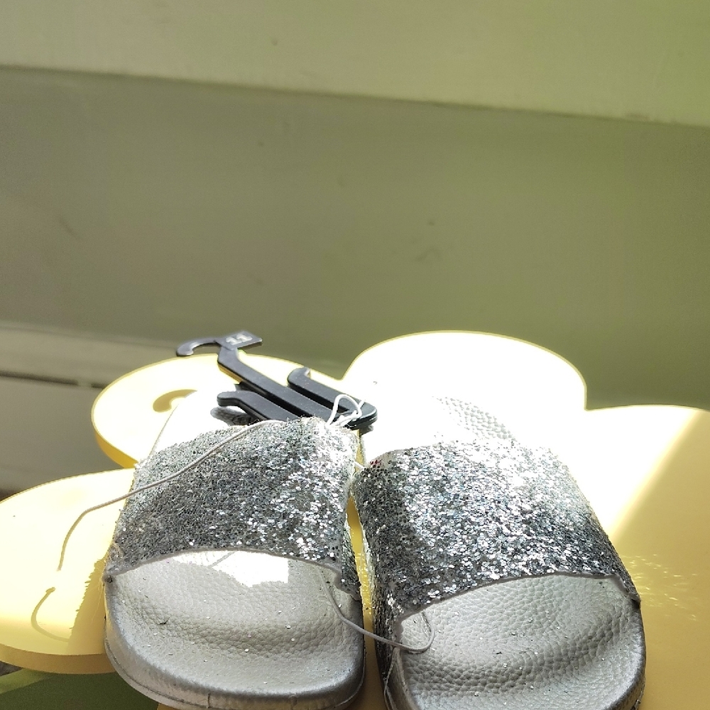 Kids Silver Glitter Sandals